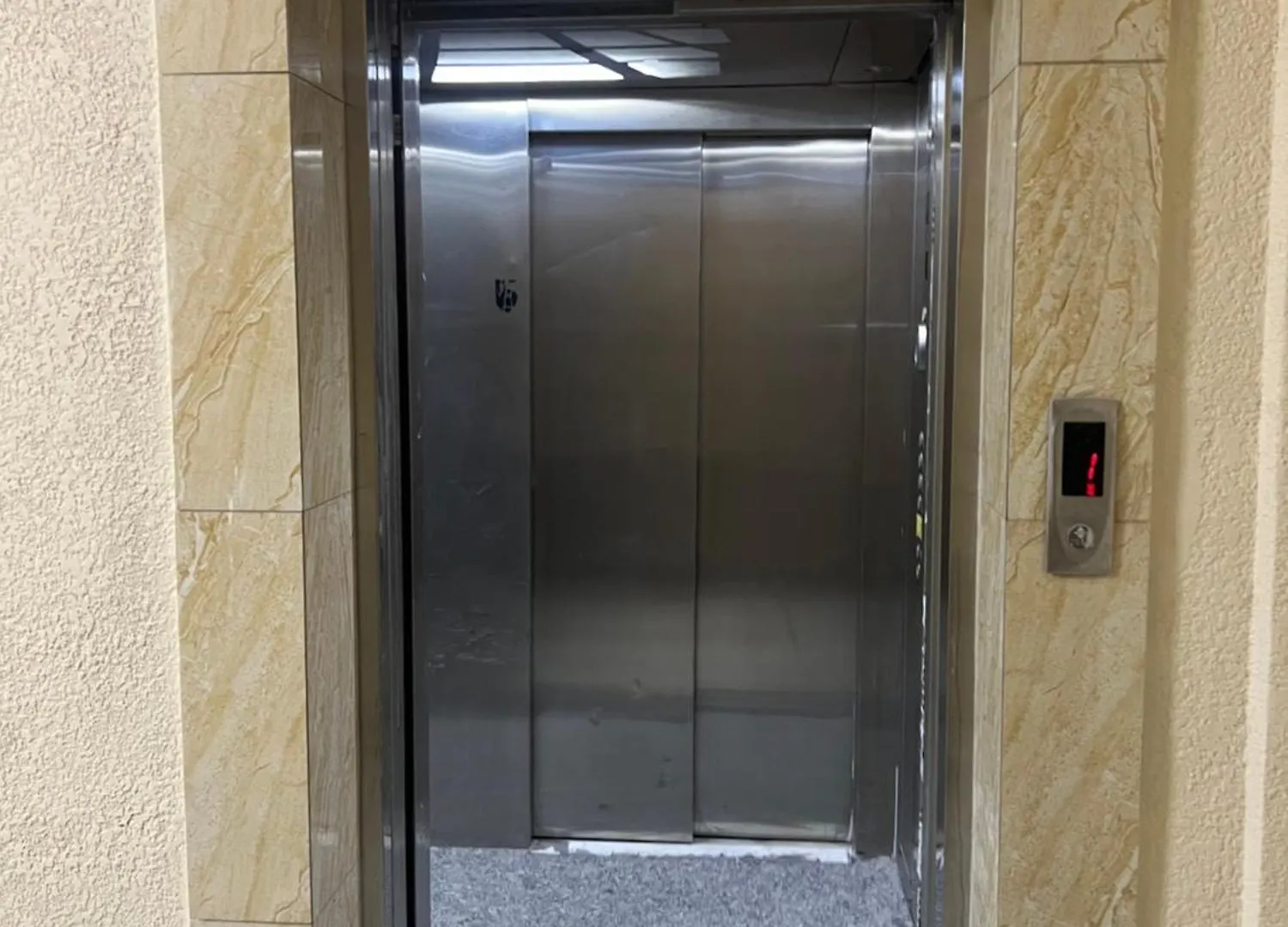Apartment For Rent ティビリシ